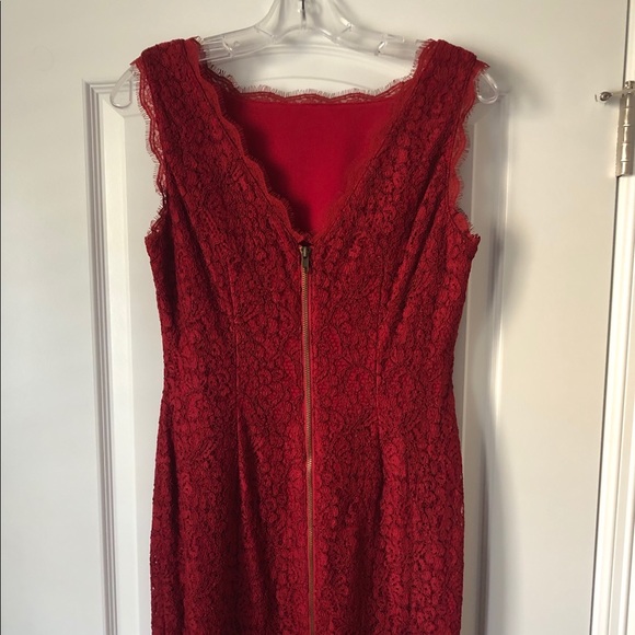 Dress - Picture 5 of 8